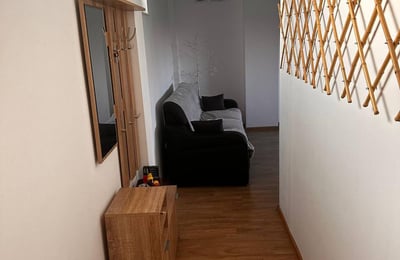 Location d’un appartement chaleureux de 2 pièces, 55 m², Faleza Nord, Constanța, Roumanie